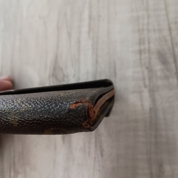 LOUIS VUITTON W Hook Wallet Monogram Beige Monogram Canvas Authentic - Picture 5 of 12